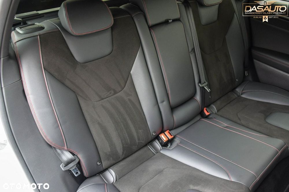 Ford Mondeo - 33