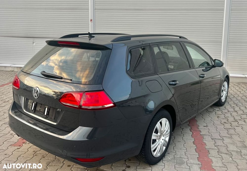 Volkswagen Golf 2.0 TDI DSG Comfortline - 4