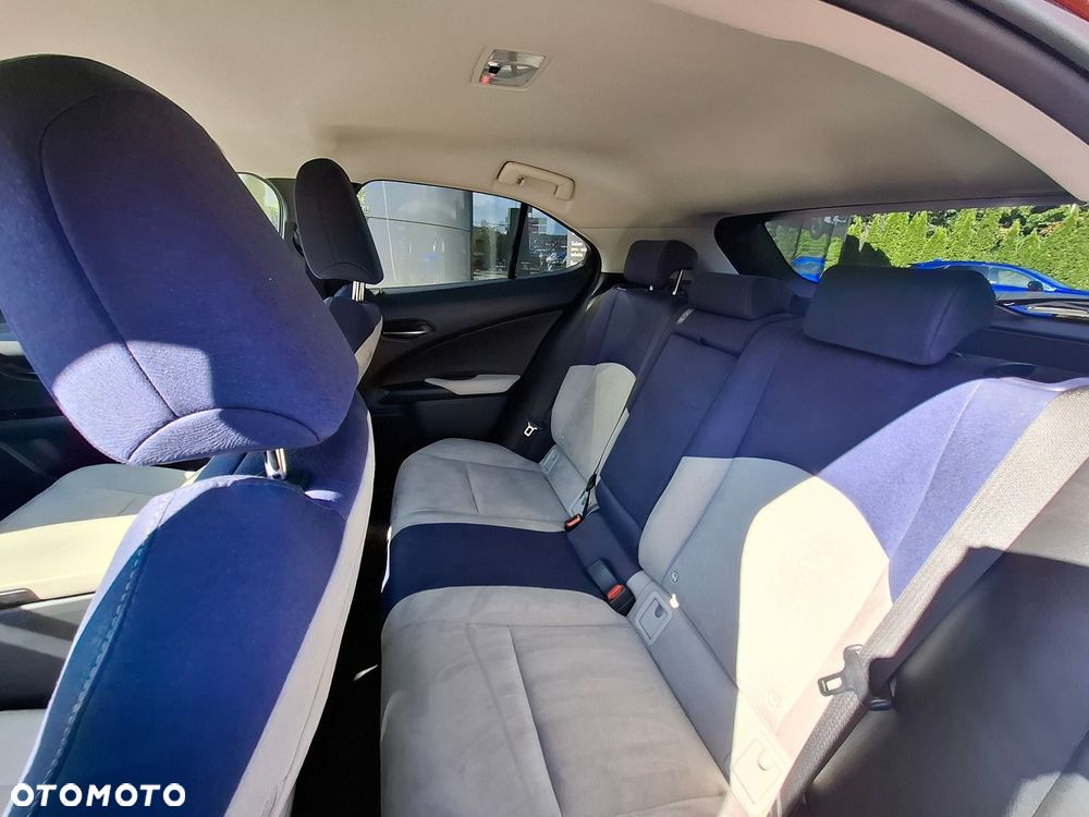 Lexus UX 200 Optimum 2WD - 16