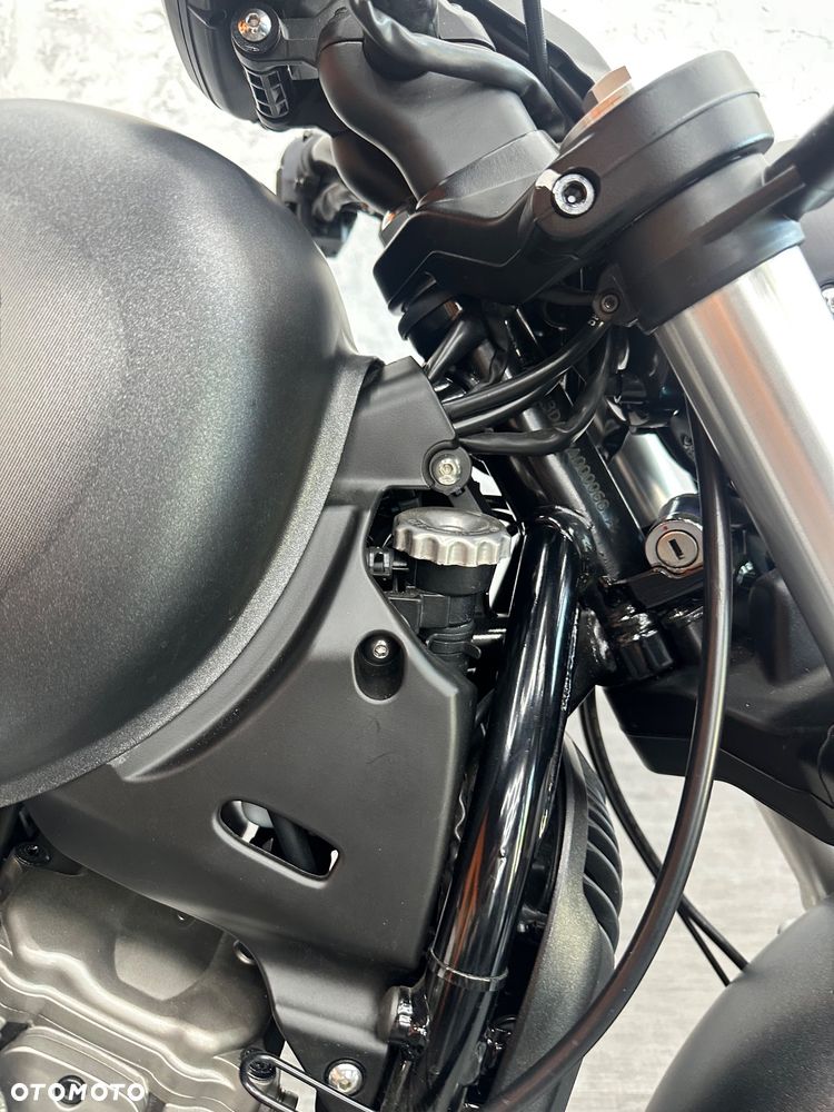 Hyosung GV - 13