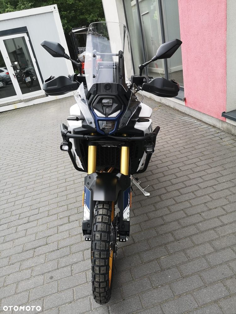 VOGE 800 Rally - 10