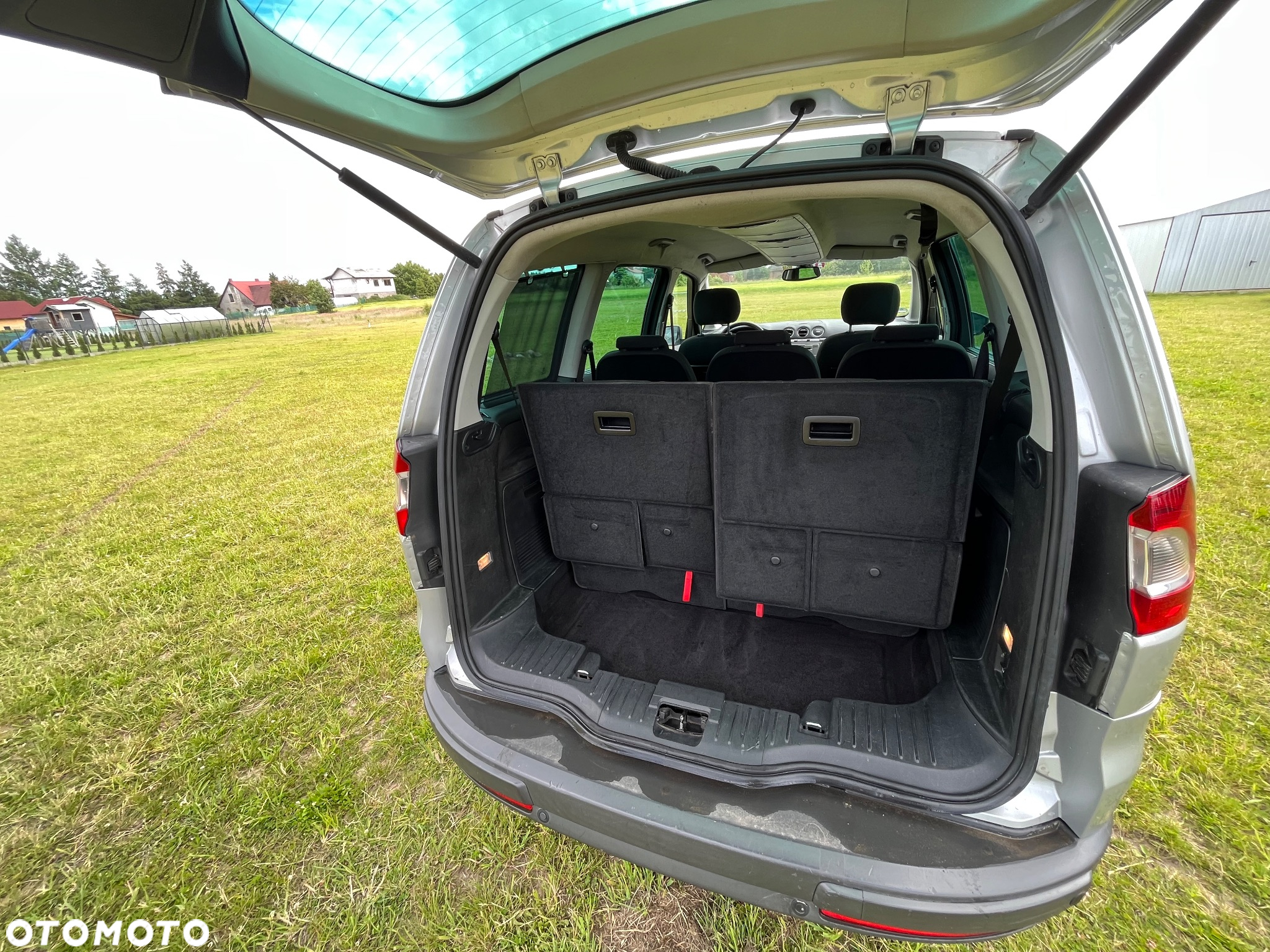 Ford Galaxy - 15