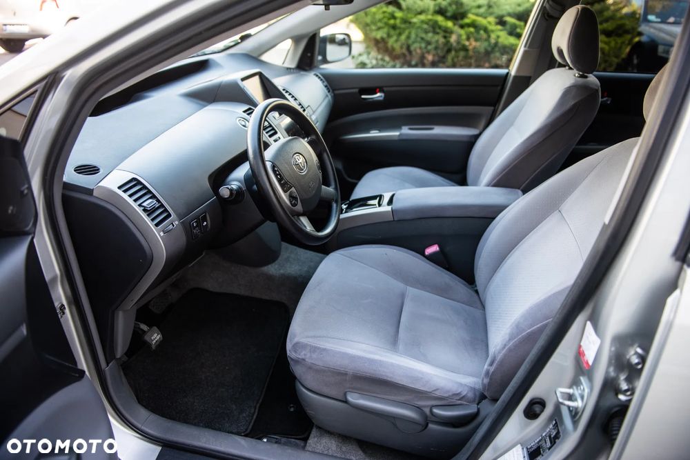 Toyota Prius 1.5 VVT-i Prestige - 17