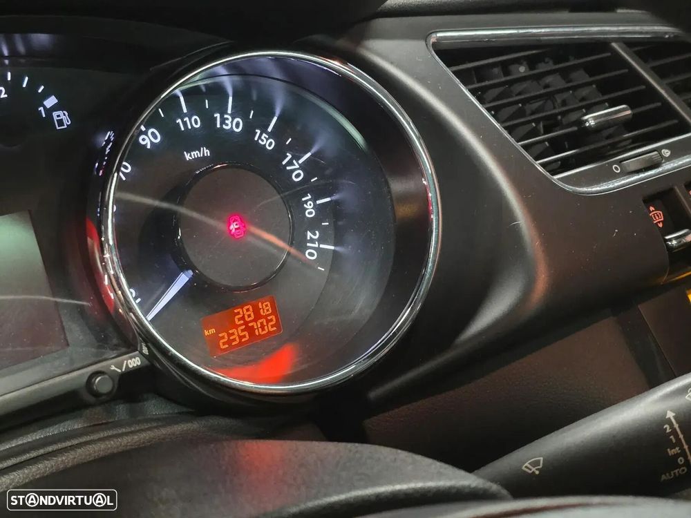 Peugeot 3008 1.6 HDi Sport — fotografia 3