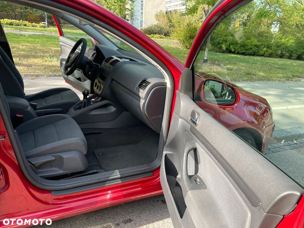 Volkswagen Golf V 1.9 TDI Comfortline - 8