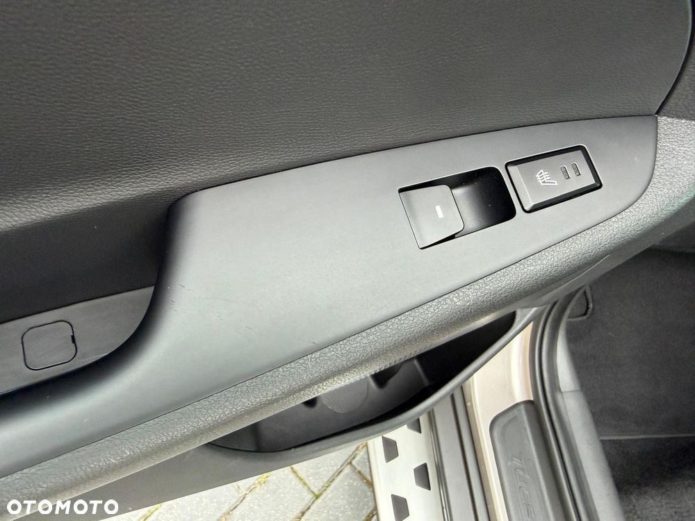 Hyundai Tucson 2.0 CRDi 4WD Intro Edition - 16