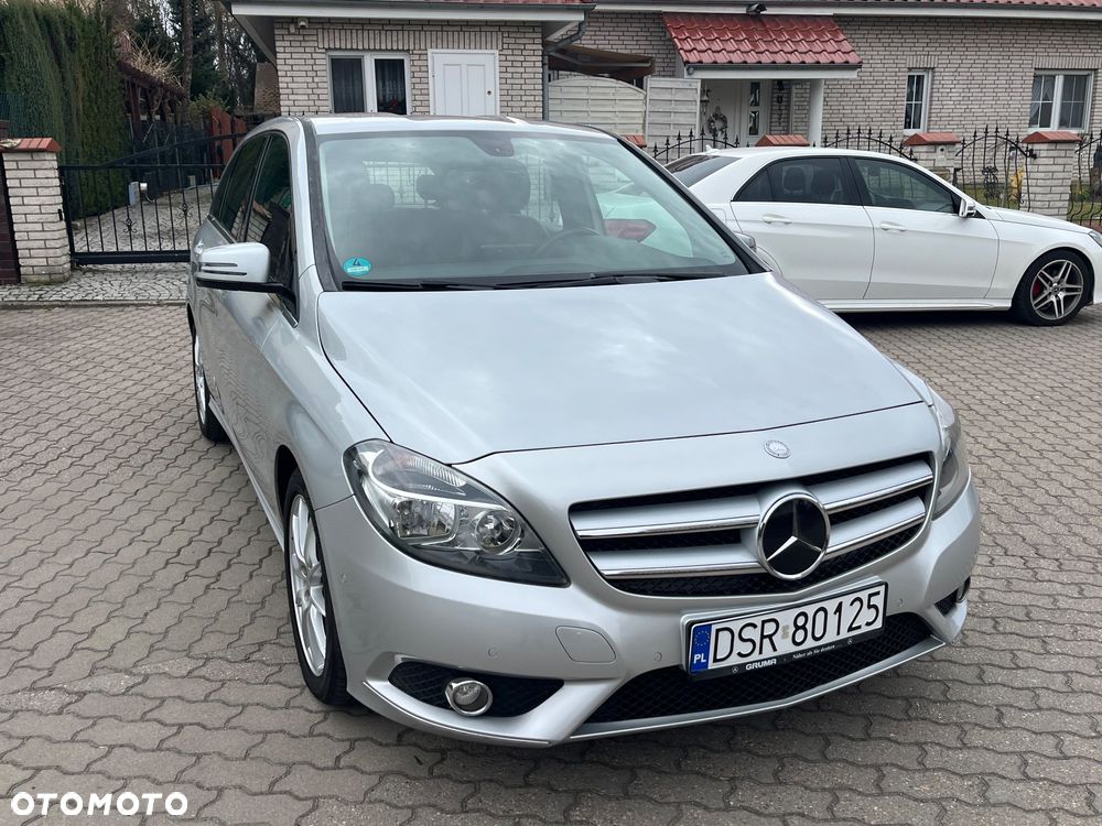 Mercedes-Benz Klasa B 180 CDI (BlueEFFICIENCY) - 17