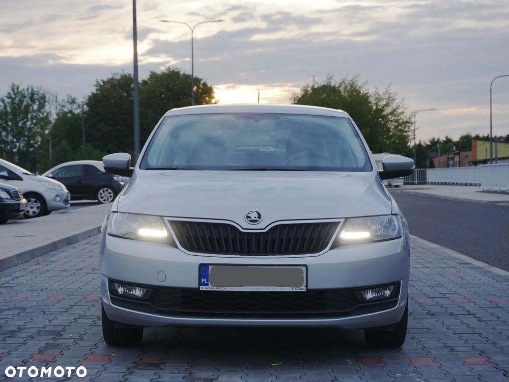 Skoda RAPID 1.0 TSI Style - 10