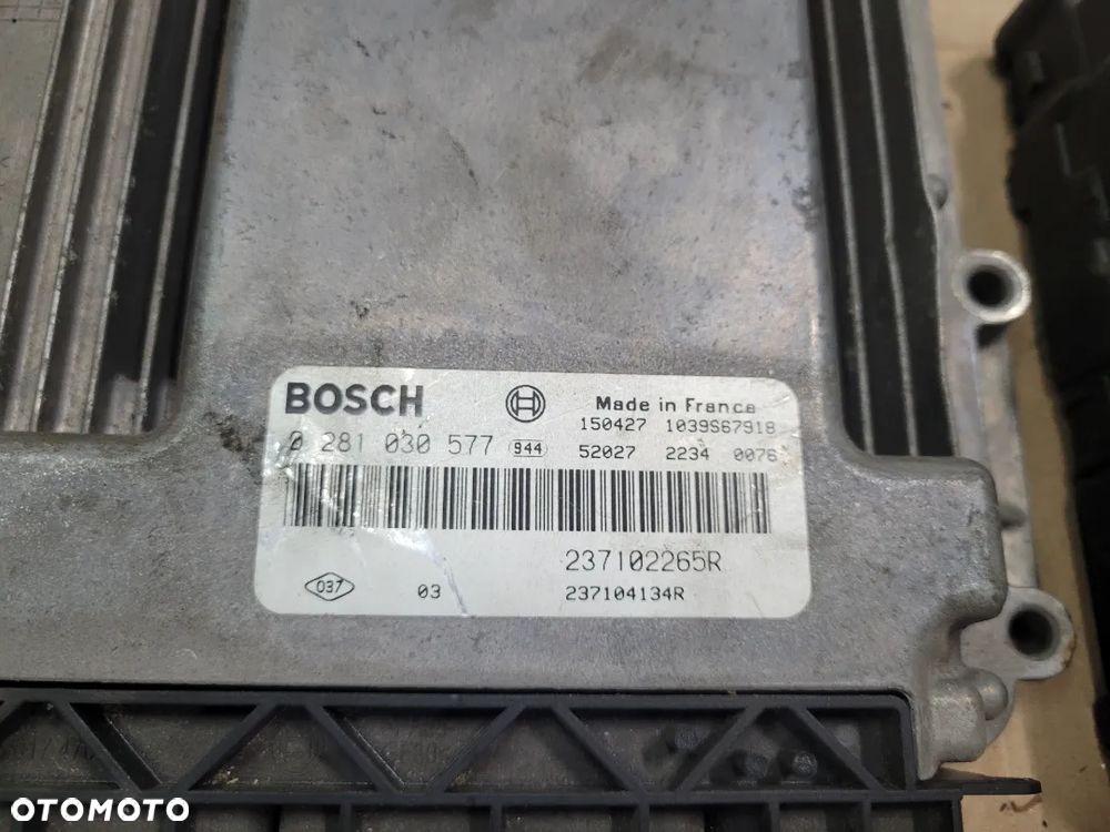 MASTER III MOVANO,  NV400  2.3DCI  ZESTAW STARTOWY 15r - 3