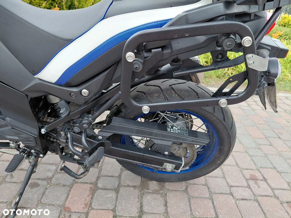 Suzuki V-STROM - 22