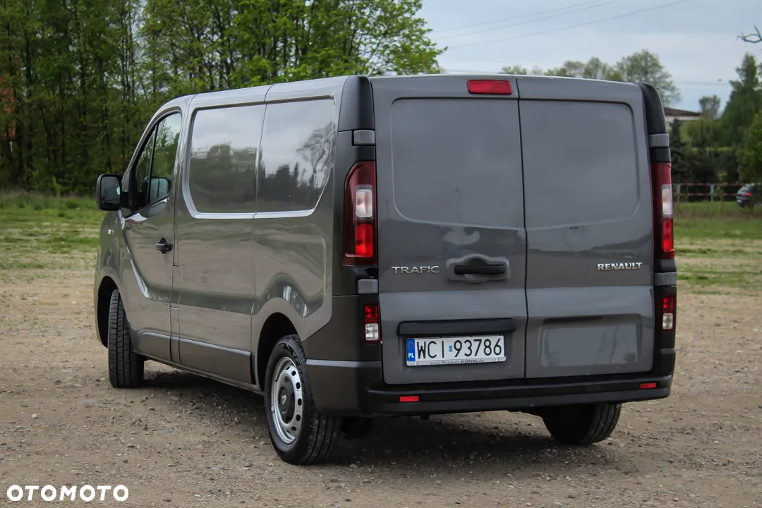 Renault TRAFIC - 8