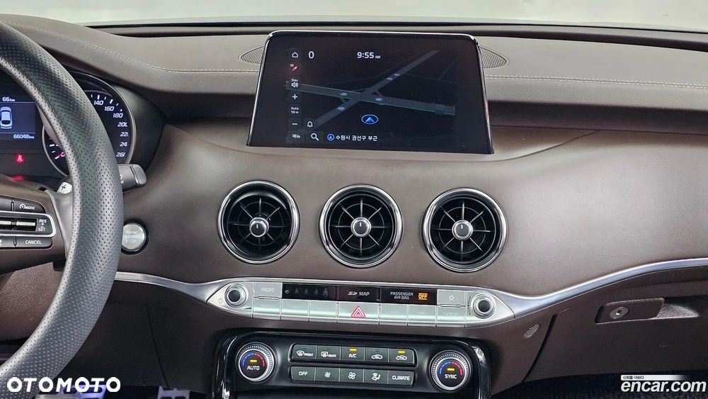Kia Stinger 2.0 T-GDI GT Line - 13
