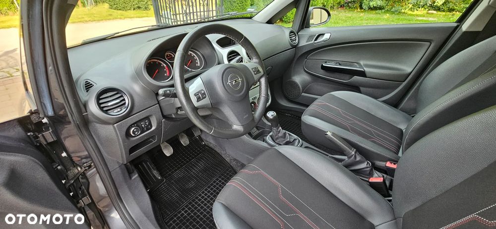 Opel Corsa 1.4 16V 150 Jahre - 6