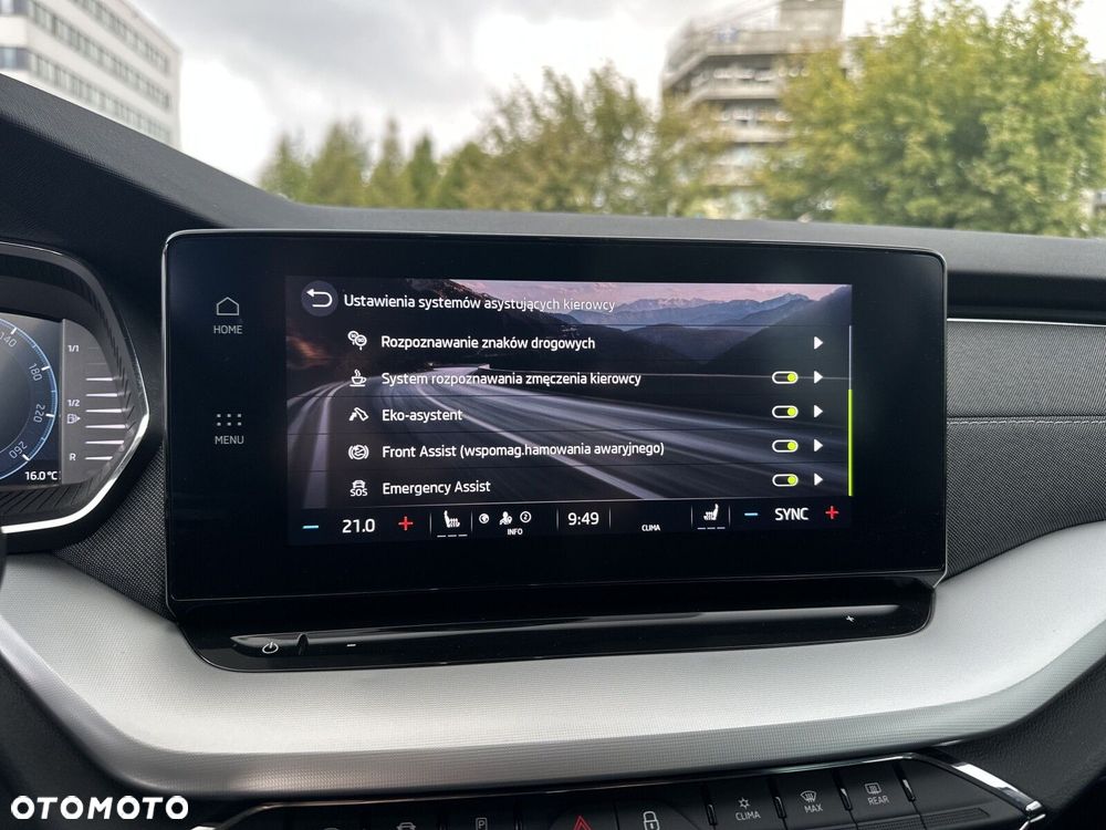 Skoda Octavia 2.0 TDI Style DSG - 23