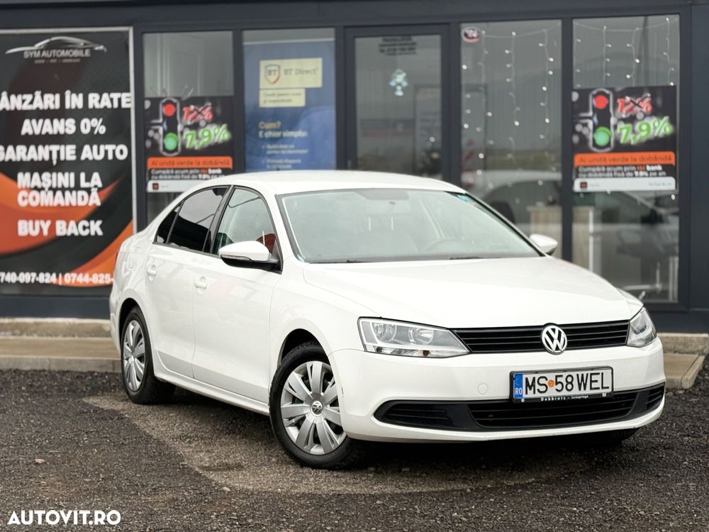 Volkswagen Jetta 1.6 TDI Comfortline - 2