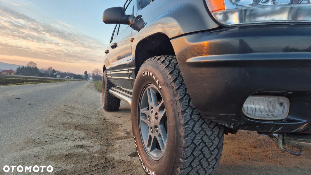 Jeep Grand Cherokee 4.0 Laredo - 11