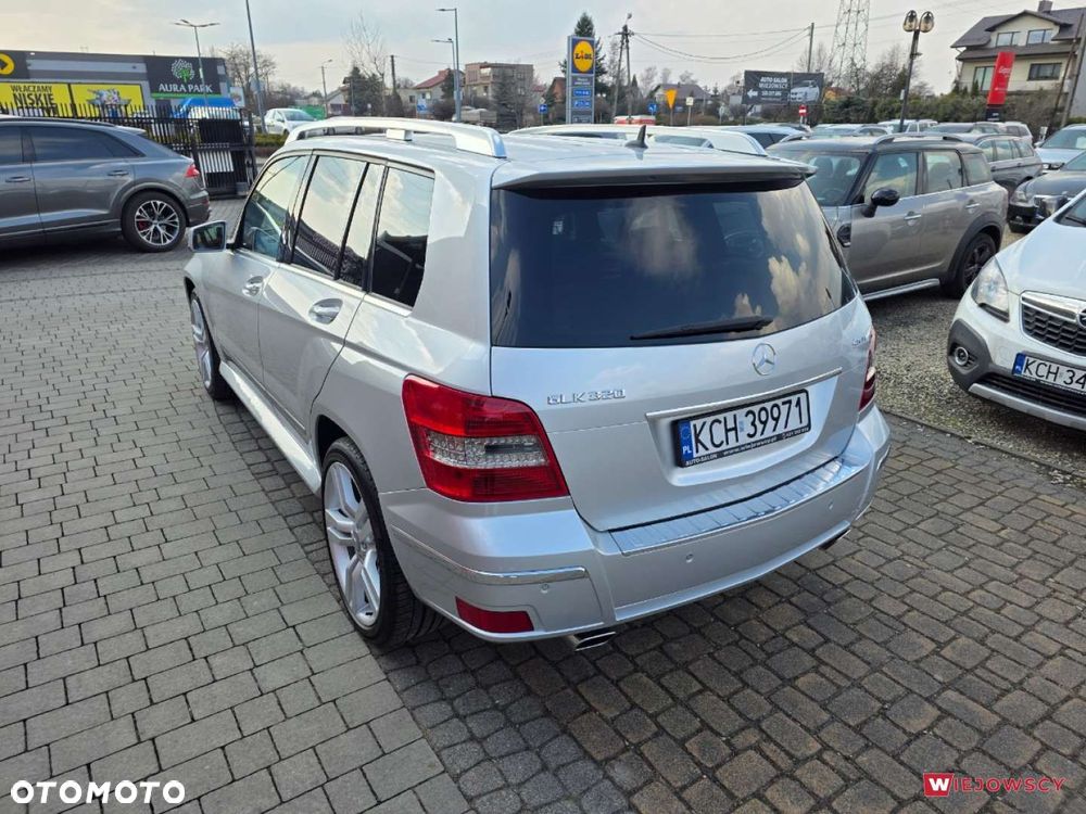 Mercedes-Benz GLK - 9