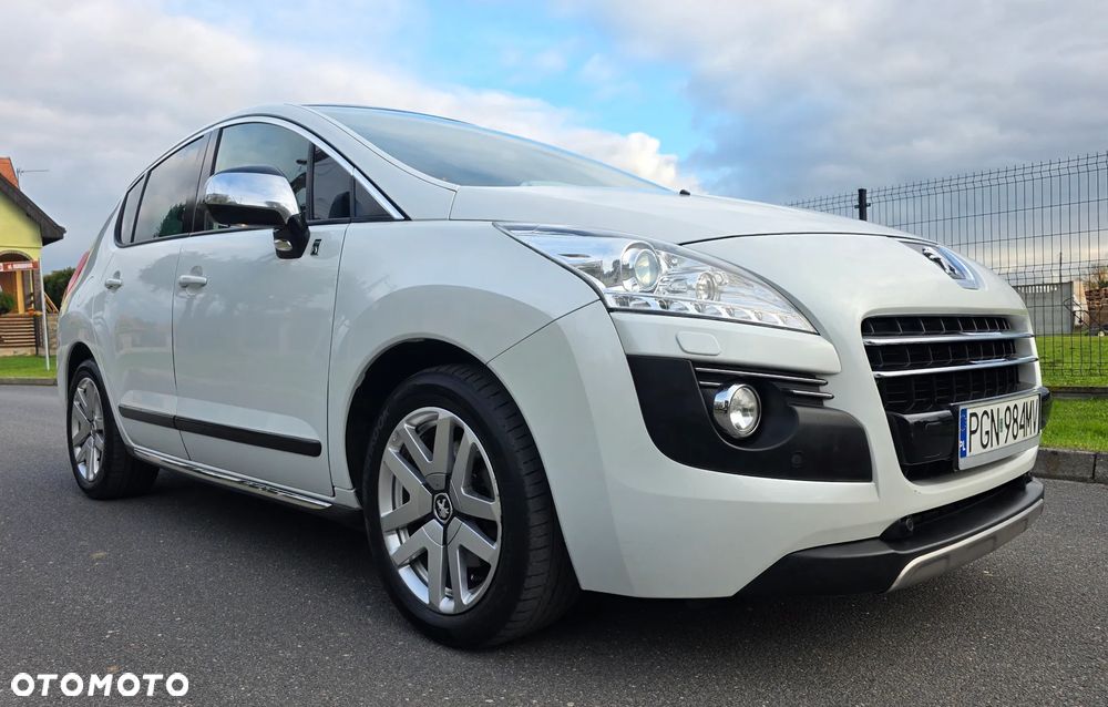 Peugeot 3008 Hybrid4 - 3