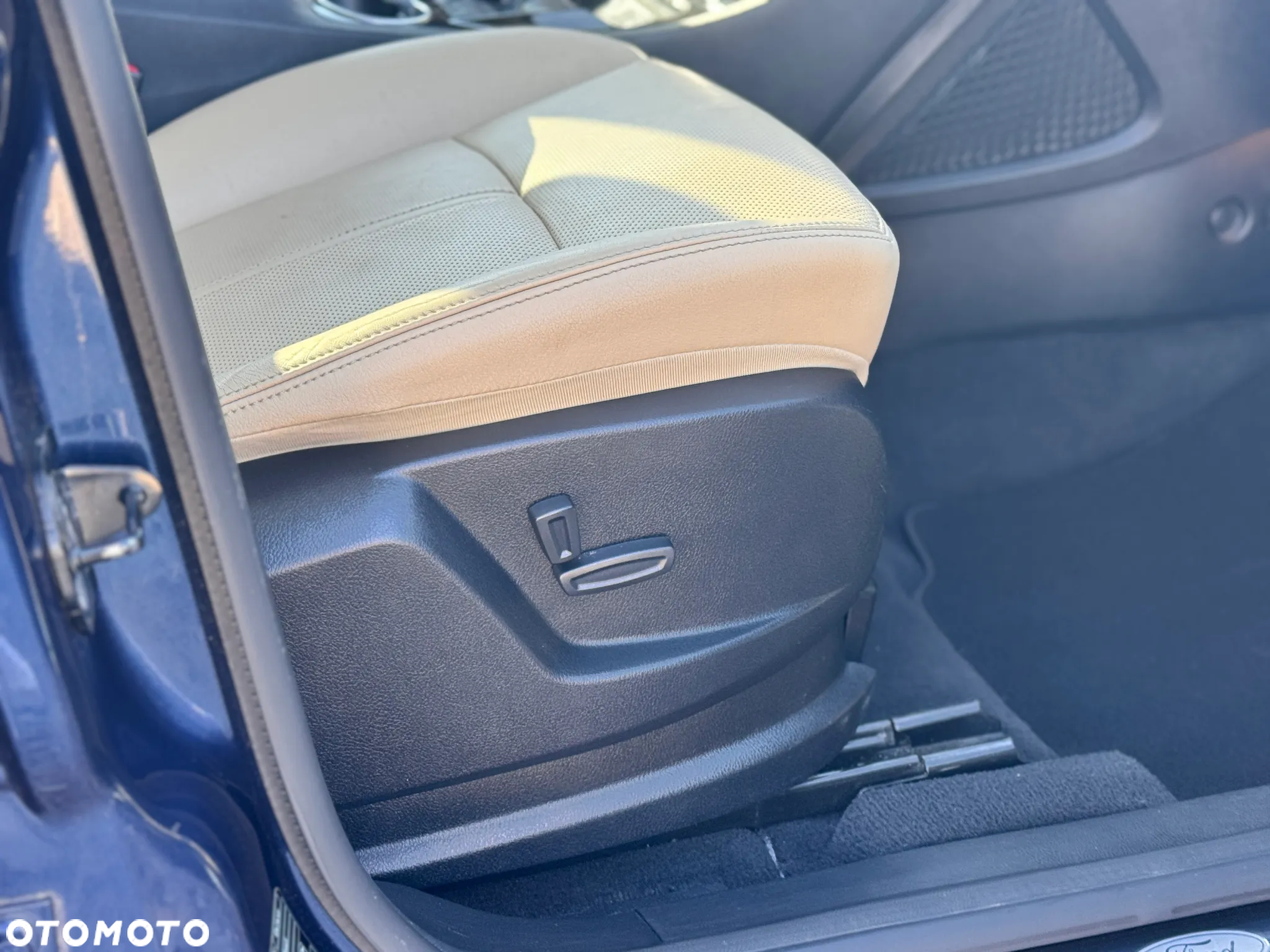Ford Galaxy 2.0 T Platinium X (Titanium) - 40