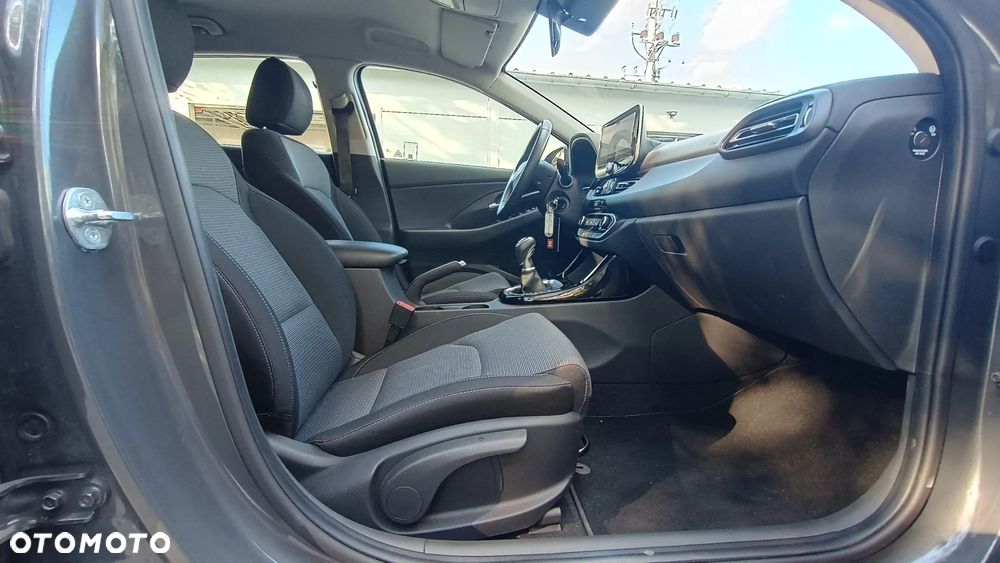 Hyundai i30 1.0 T-GDI Modern - 37