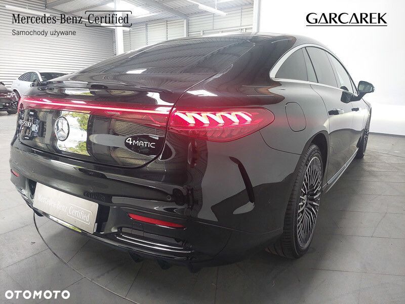 Mercedes-Benz EQS - 12