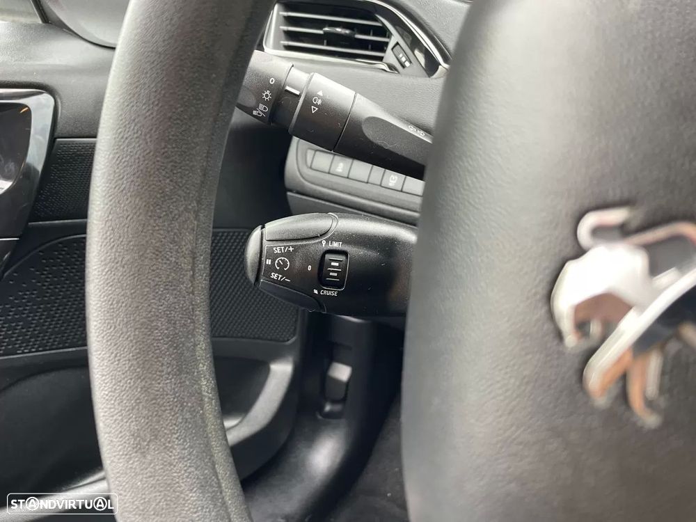 Peugeot 208 PureTech 68 Active - 29