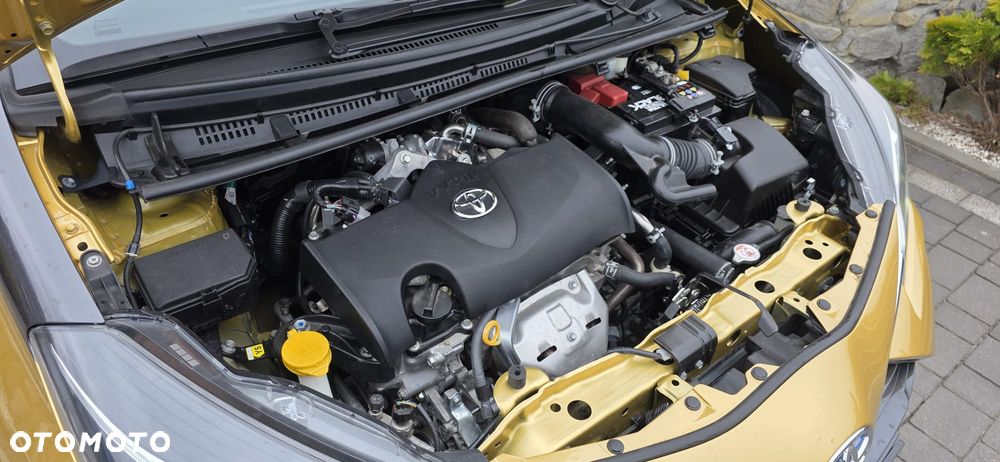 Toyota Yaris 1.5 20th Anniversary - 29