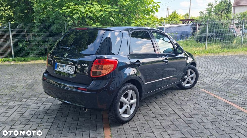 Suzuki SX4 1.6 GS / Premium - 7