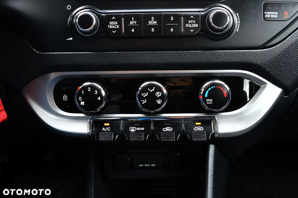 Kia Rio 1.2 L - 18