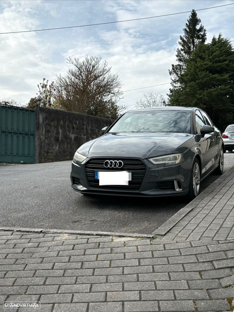 Audi A3 Limousine 1.0 TFSI Design - 1