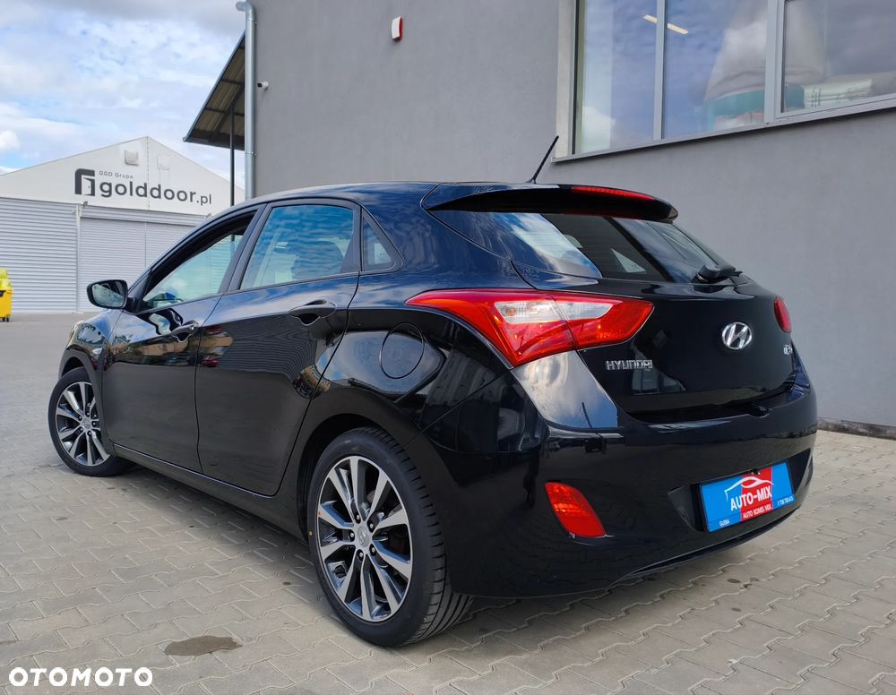 Hyundai i30 blue 1.4 Classic Navigation - 7