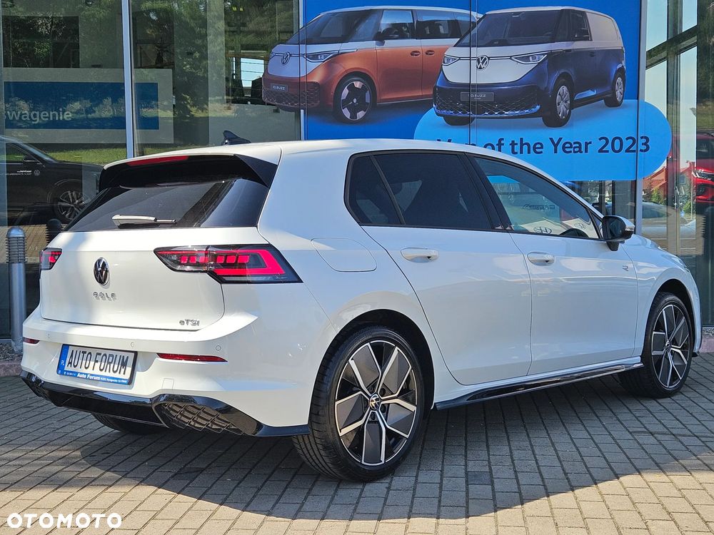 Volkswagen Golf 1.5 TSI R-Line Plus - 8