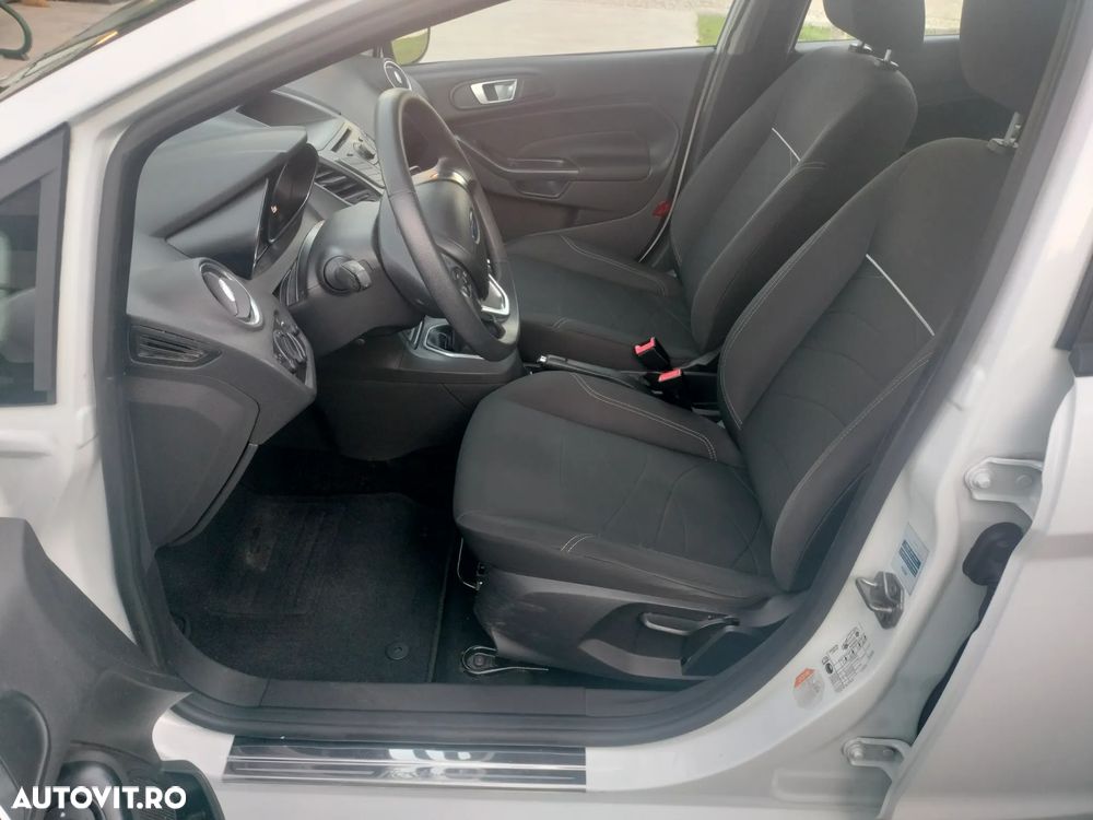 Ford Fiesta - 6