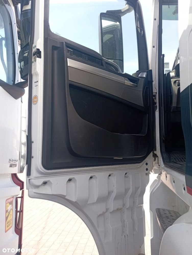 MAN TGX 18.440 KABINA KOMPLETNA - 4