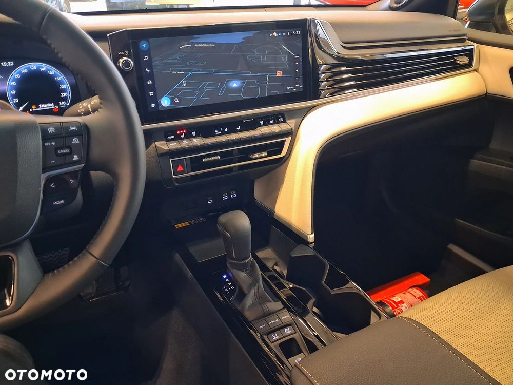 Toyota Camry 2.5 Hybrid Executive CVT - 15