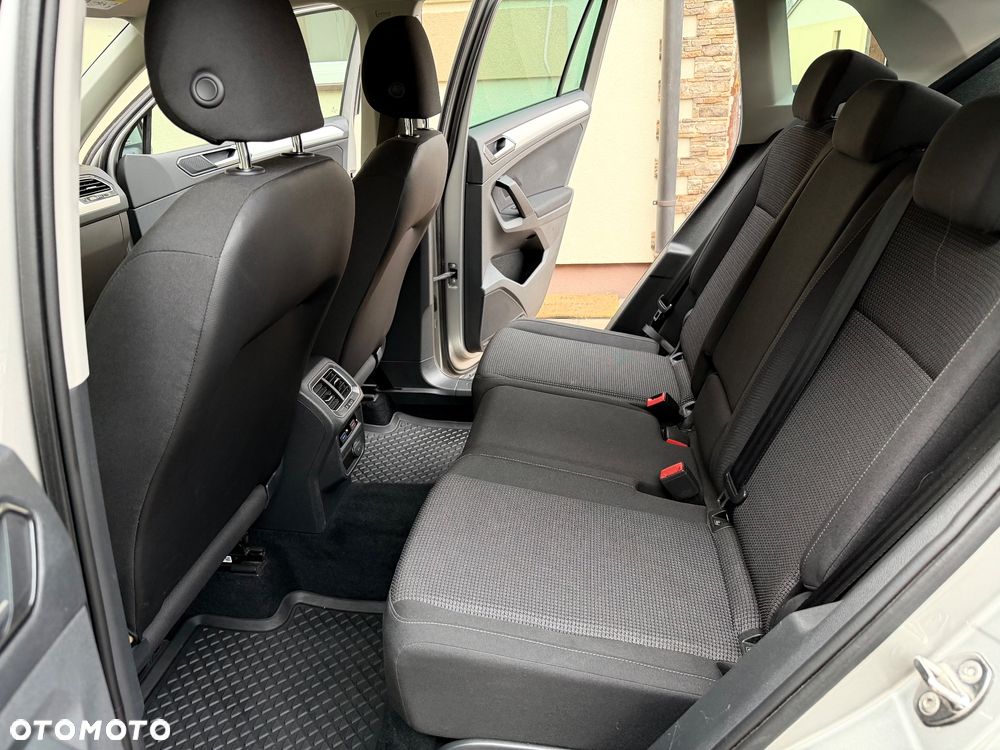 Volkswagen Tiguan 2.0 TDI SCR 4Motion (BlueMotion Tech) Comfortline - 27