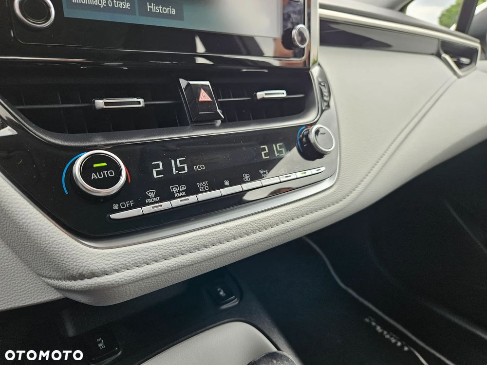 Toyota Corolla 1.8 Hybrid Comfort - 11