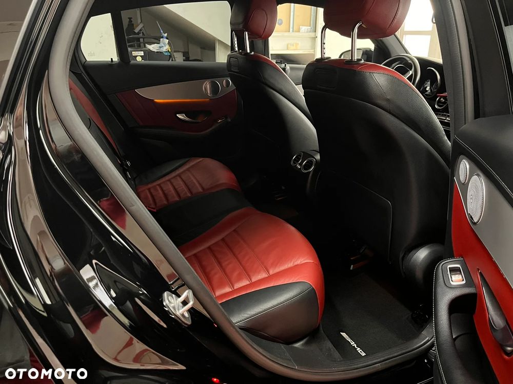 Mercedes-Benz GLC - 14