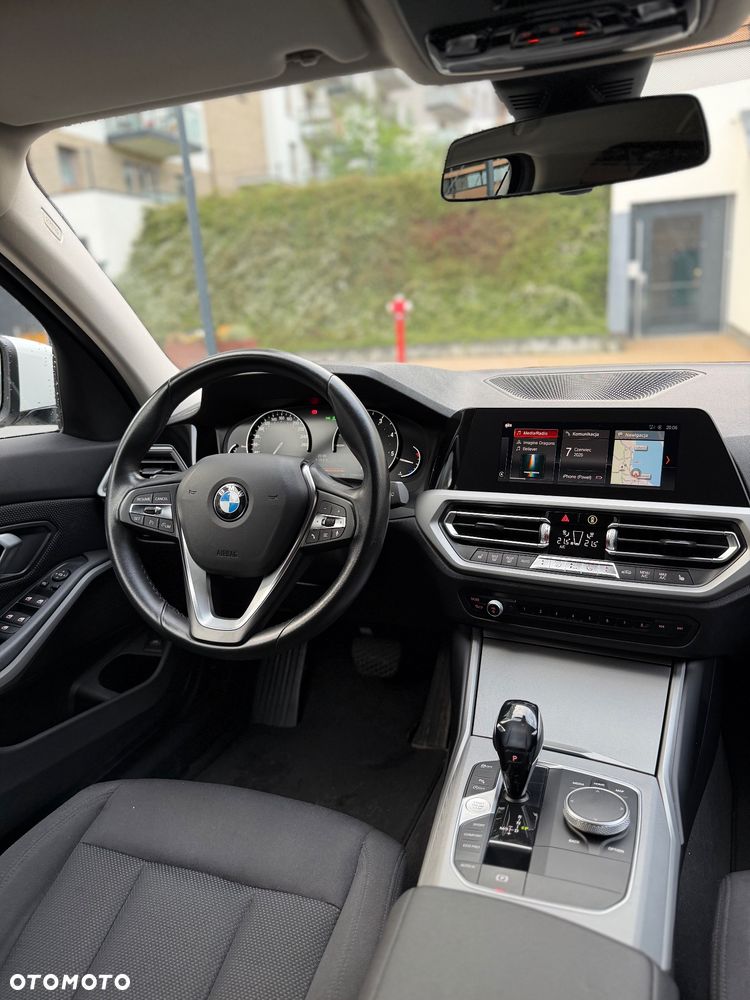 BMW Seria 3 318d Advantage - 5