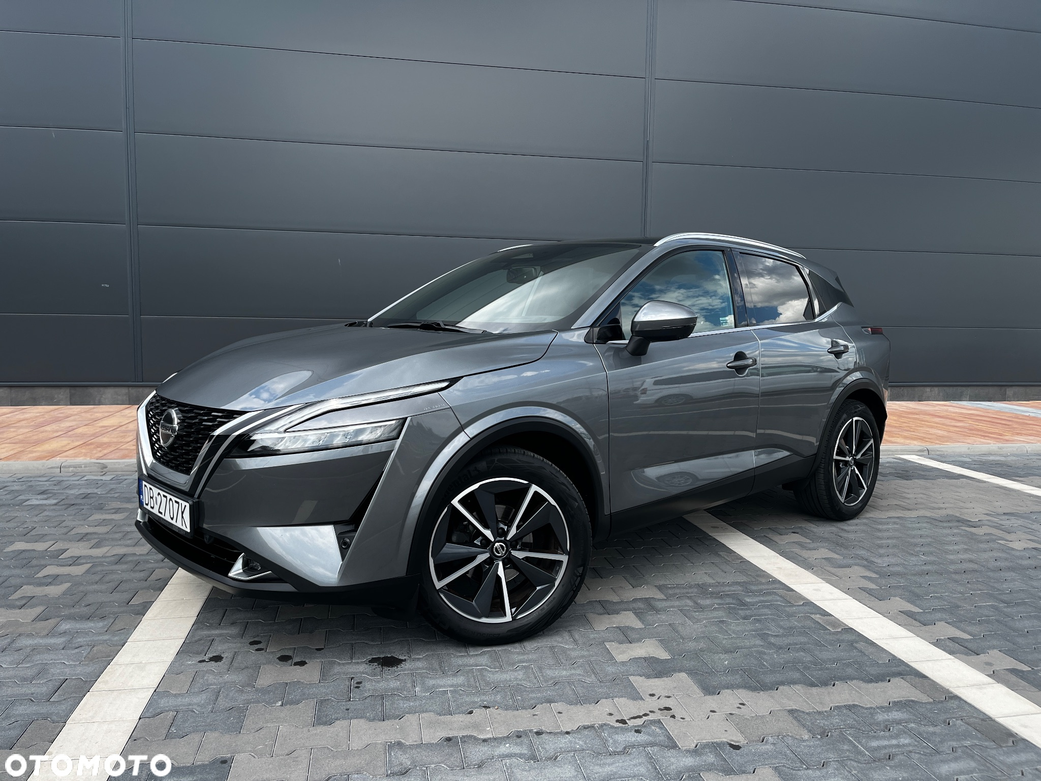 Nissan Qashqai - 2