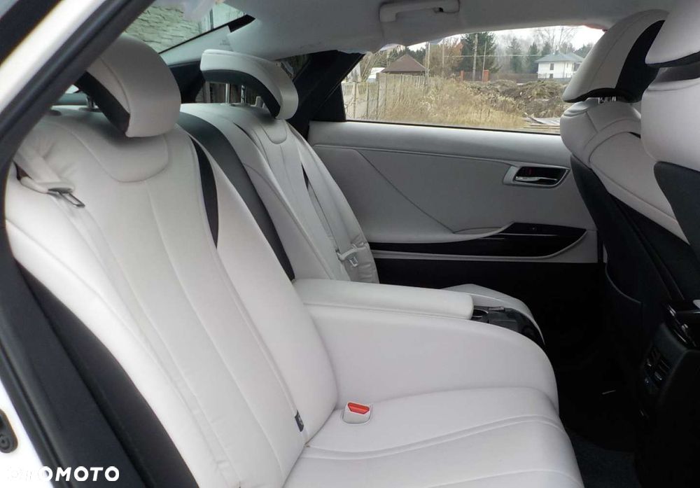 Toyota Mirai - 22