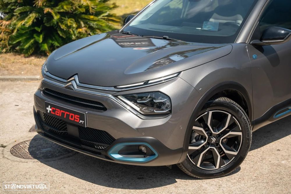 Citroën e-C4 X Shine - 3