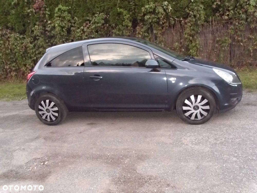 Opel Corsa 1.4 16V 150 Jahre - 9