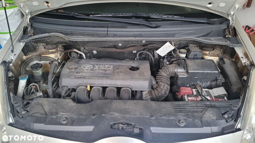 Toyota Corolla Verso 1.8 Sol 7os MM - 35