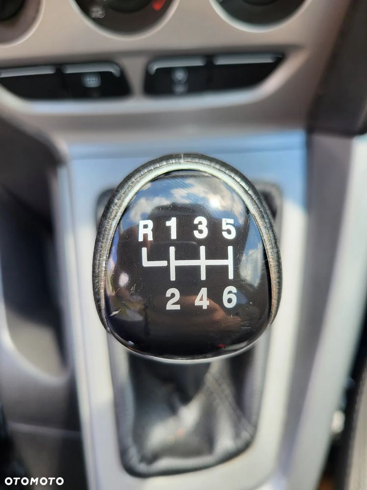 Ford Focus Turnier 1.0 EcoBoost Start-Stopp-System Trend - 22