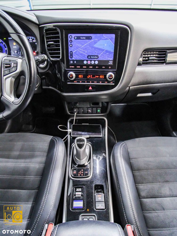 Mitsubishi Outlander Instyle - 17