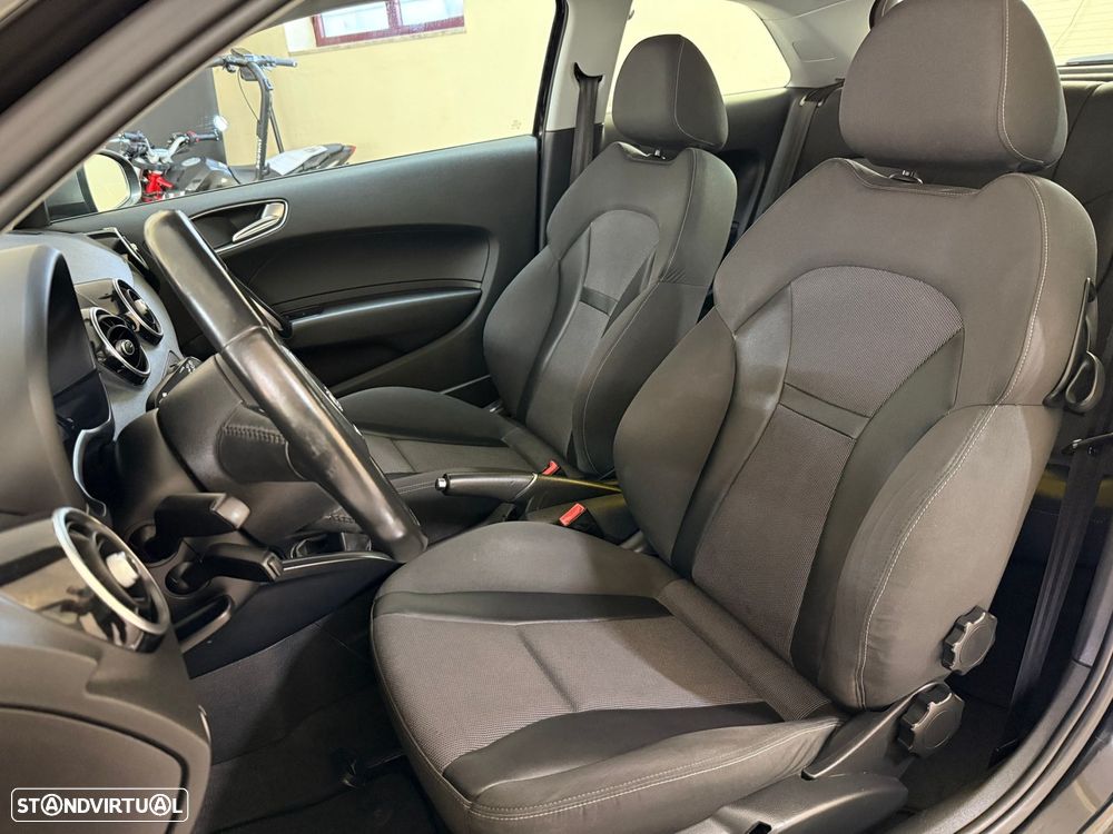 Audi A1 1.6 TDI S-line - 4