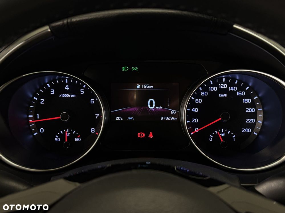 Kia XCeed - 22