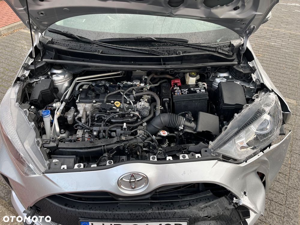 Toyota Yaris 1.5 Active - 11