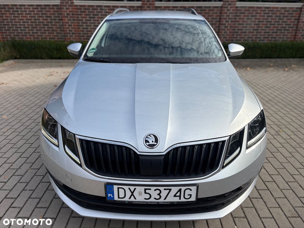Skoda Octavia 2017 photo 3